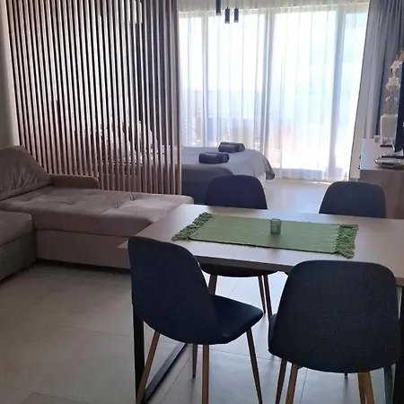 Apartament Dnv 30 *