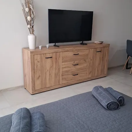 Dnv 30 Apartment Warna